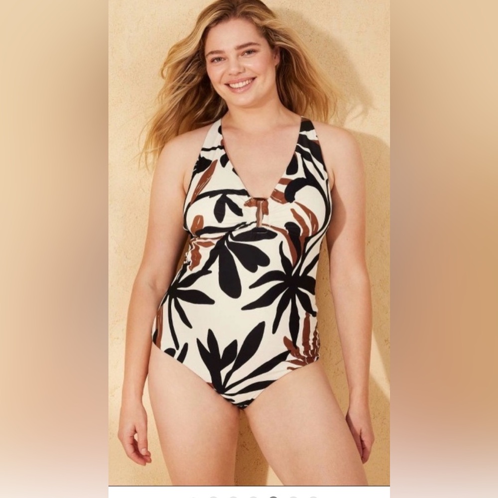 🚘 🆕 V-Neck Tropical Leaf One-Piece Swimsuit in Cream and Black size XL